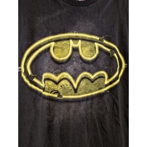 Batman LED Light T-Shirt Size Medium